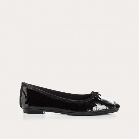 BALLERINES EN CUIR VERNIS...